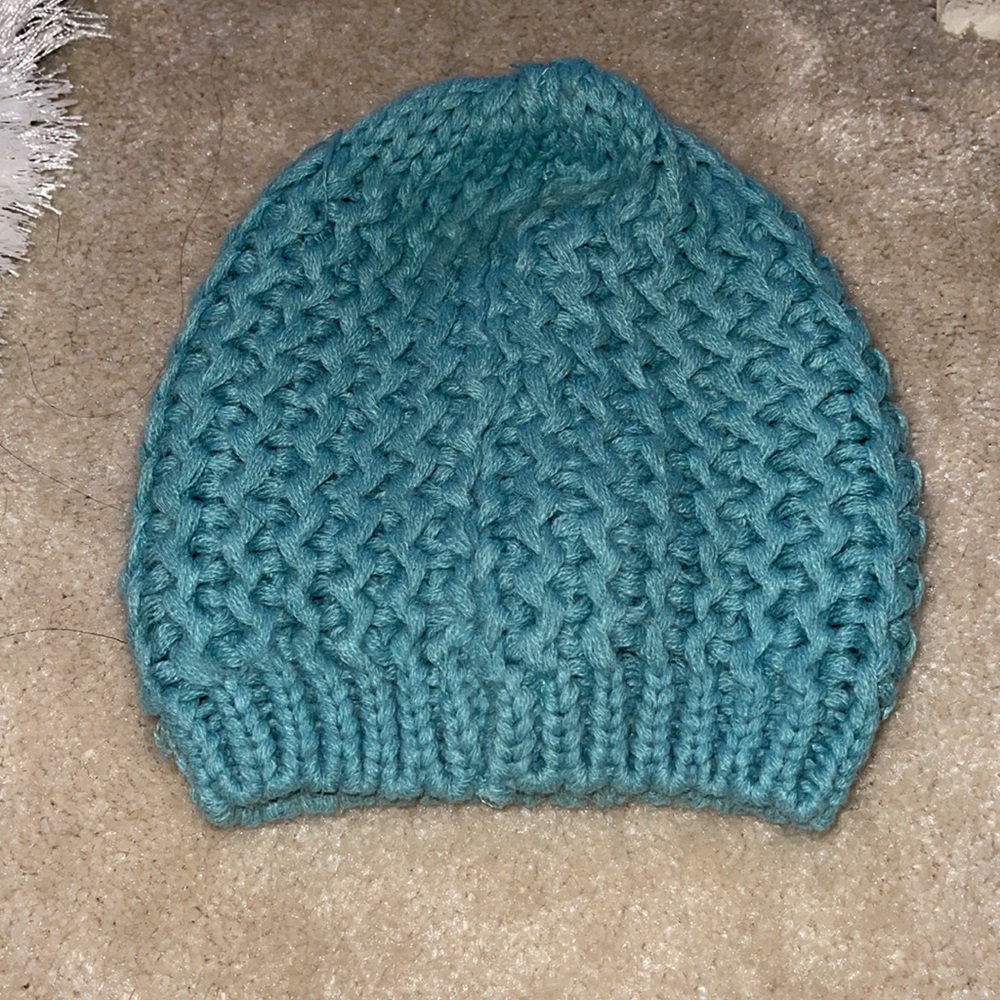 Cute Hat - Picture 3 of 4